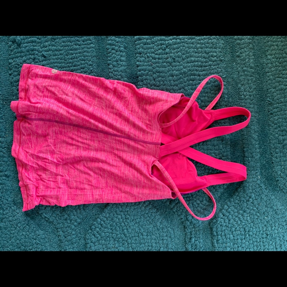 Lululemon top